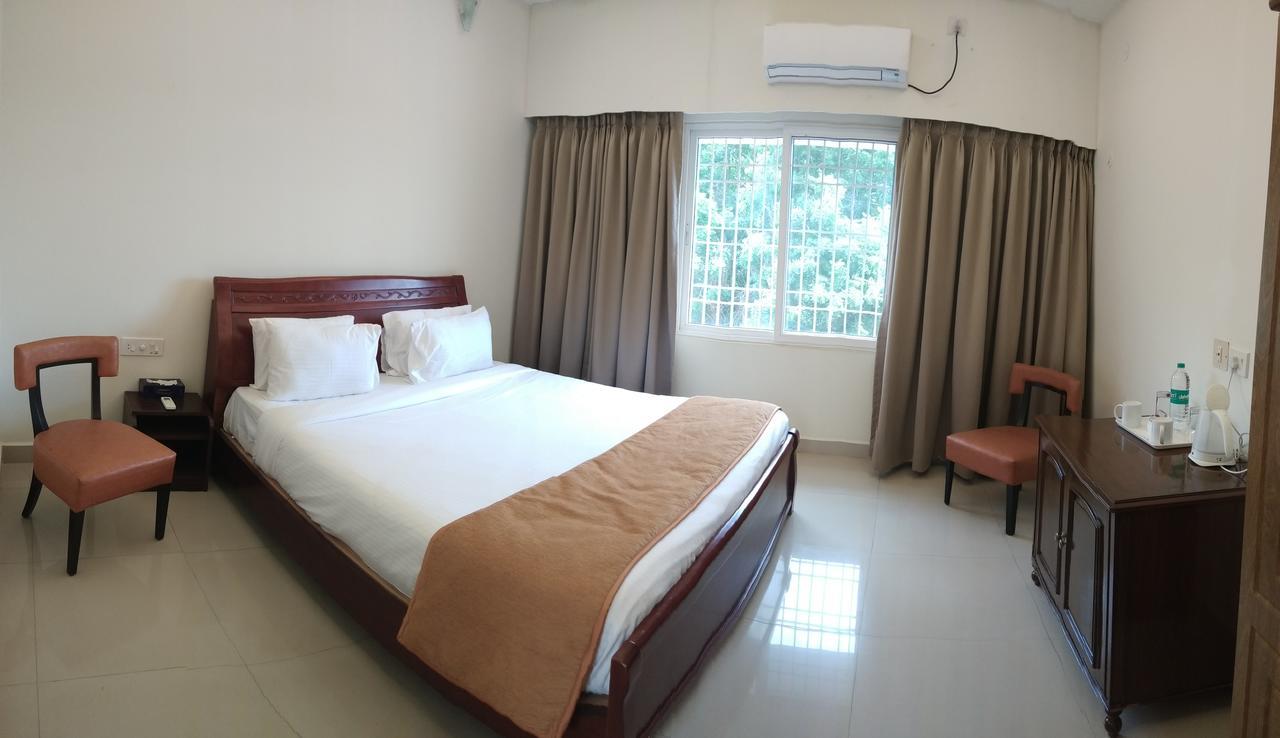 La Grace Integral Retreat Hotell Pondicherry Exteriör bild